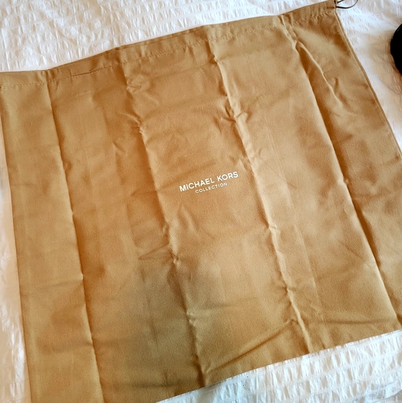 Copper Python Bancroft Michael Kors Collection - Picture 14 of 15